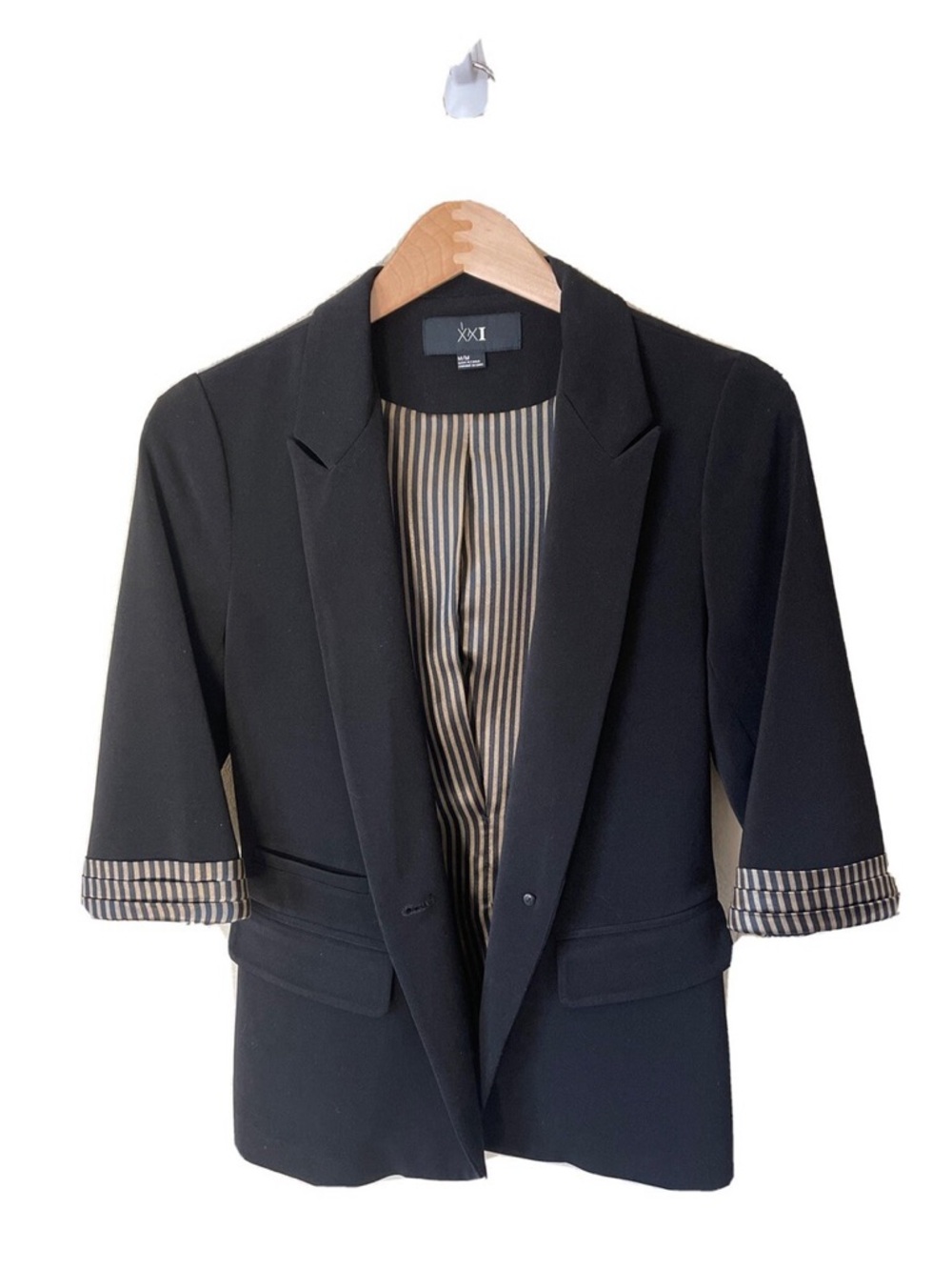Forever 21 Black Women's Blazer with Striped Lining and Cuffed Sleeves